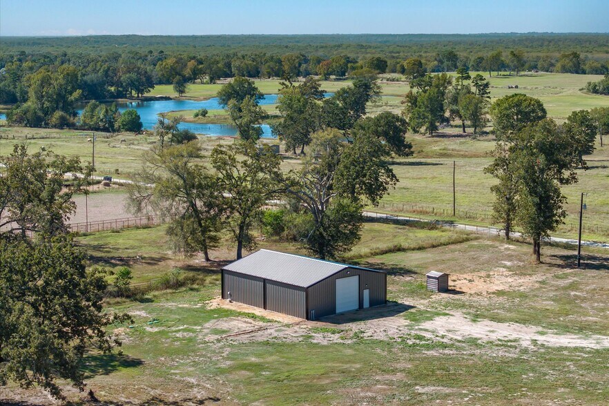 806 County Road 2918, Alba, TX à vendre - Photo de l’immeuble – Image 3 sur 23