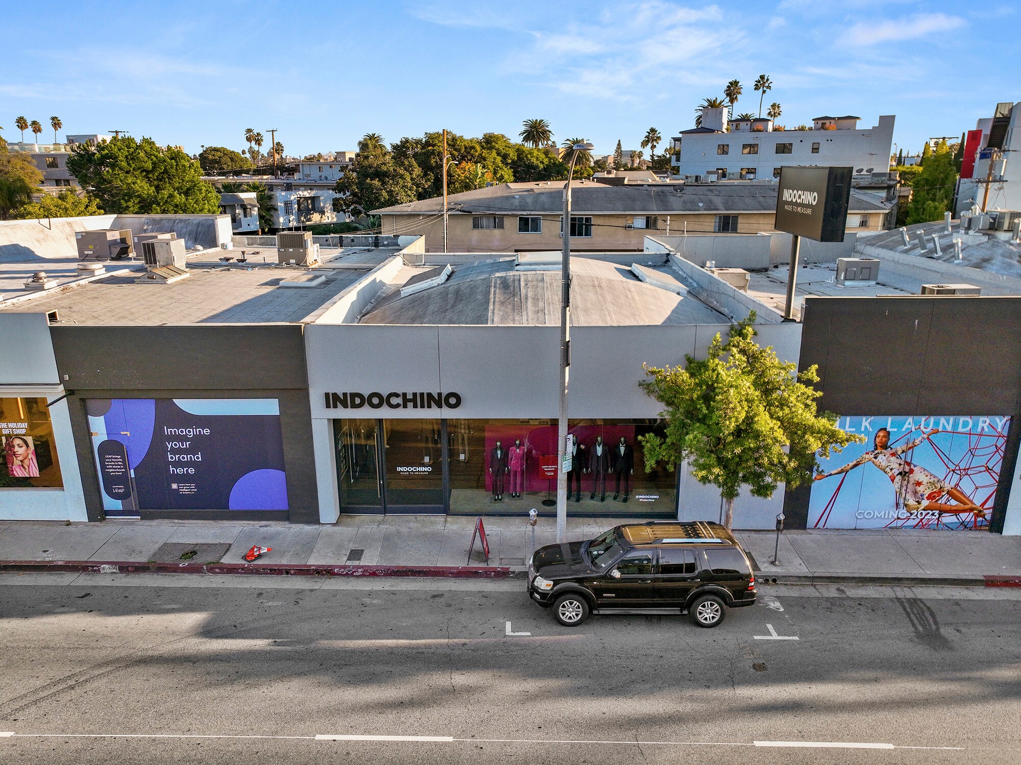 8410 Melrose Ave, Los Angeles, CA à louer Photo de l’immeuble– Image 1 sur 10