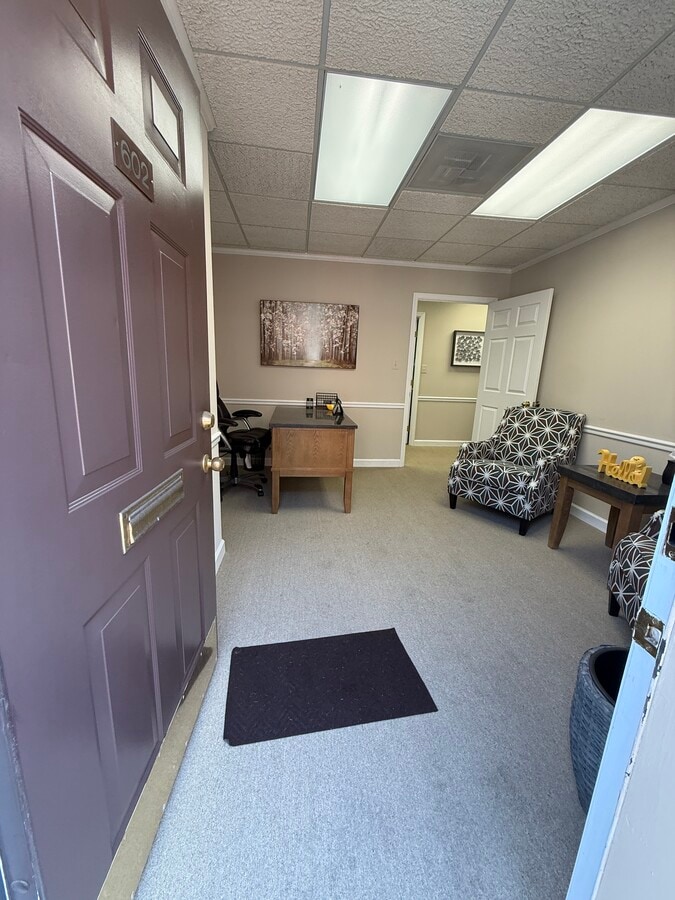 10615 Judicial Dr, Fairfax, VA 22030 - Lot 602 - - Photo intérieure - Image 1 of 9