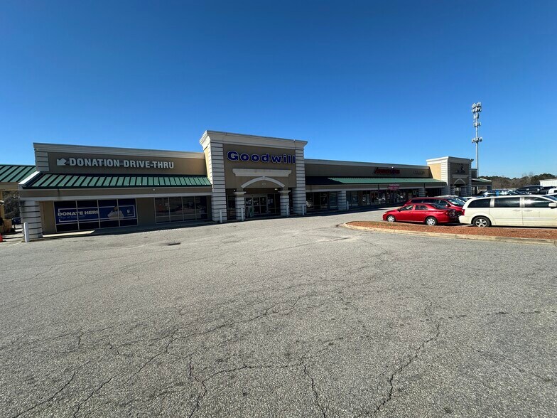 4074 Washington Rd, Augusta, GA à louer - Photo de l’immeuble – Image 2 sur 18
