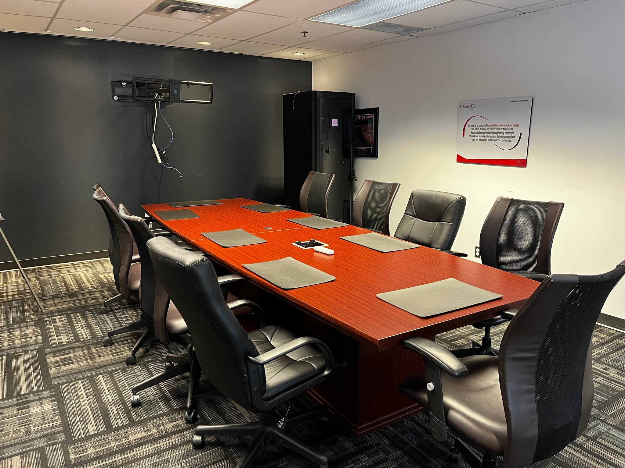 2191 Thurston Dr, Ottawa, ON à louer Photo intérieure– Image 1 sur 5