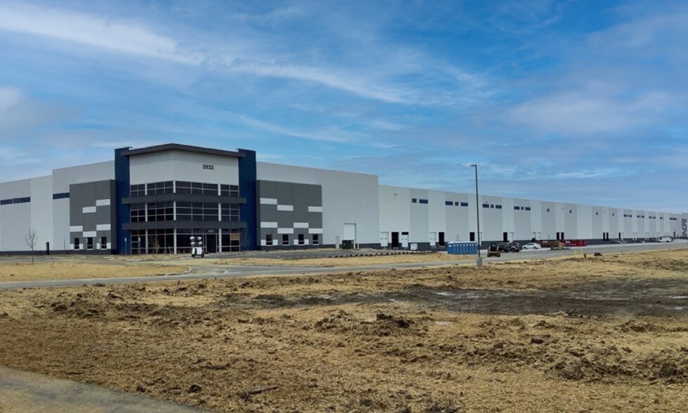 13922 N Ormandy Rd, Mooresville, IN à louer - Photo de l’immeuble – Image 3 sur 3