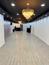 80-31 Jamaica Ave, Jamaica, NY à louer Photo de l’immeuble– Image 1 sur 8