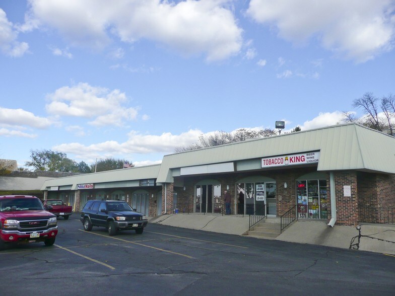 1503 Galvin Rd S, Bellevue, NE à vendre - Photo de l’immeuble – Image 3 sur 8