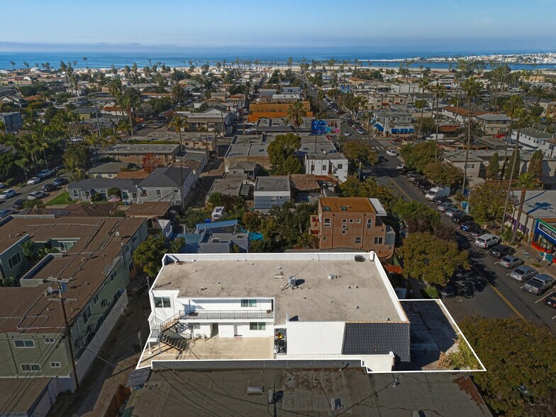 4843-4845 Voltaire St, San Diego, CA à vendre - Photo de l’immeuble – Image 3 sur 19