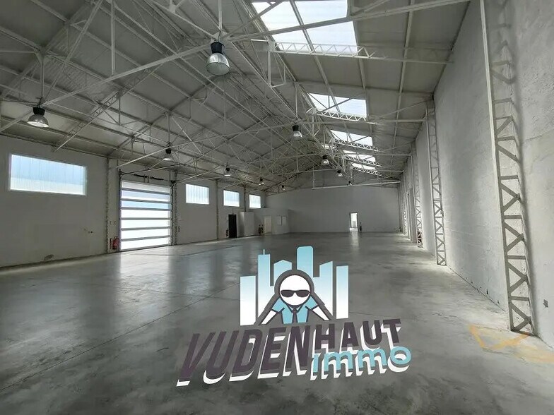 Local d’activités dans Toulouse à louer - Photo de l’immeuble – Image 3 sur 9