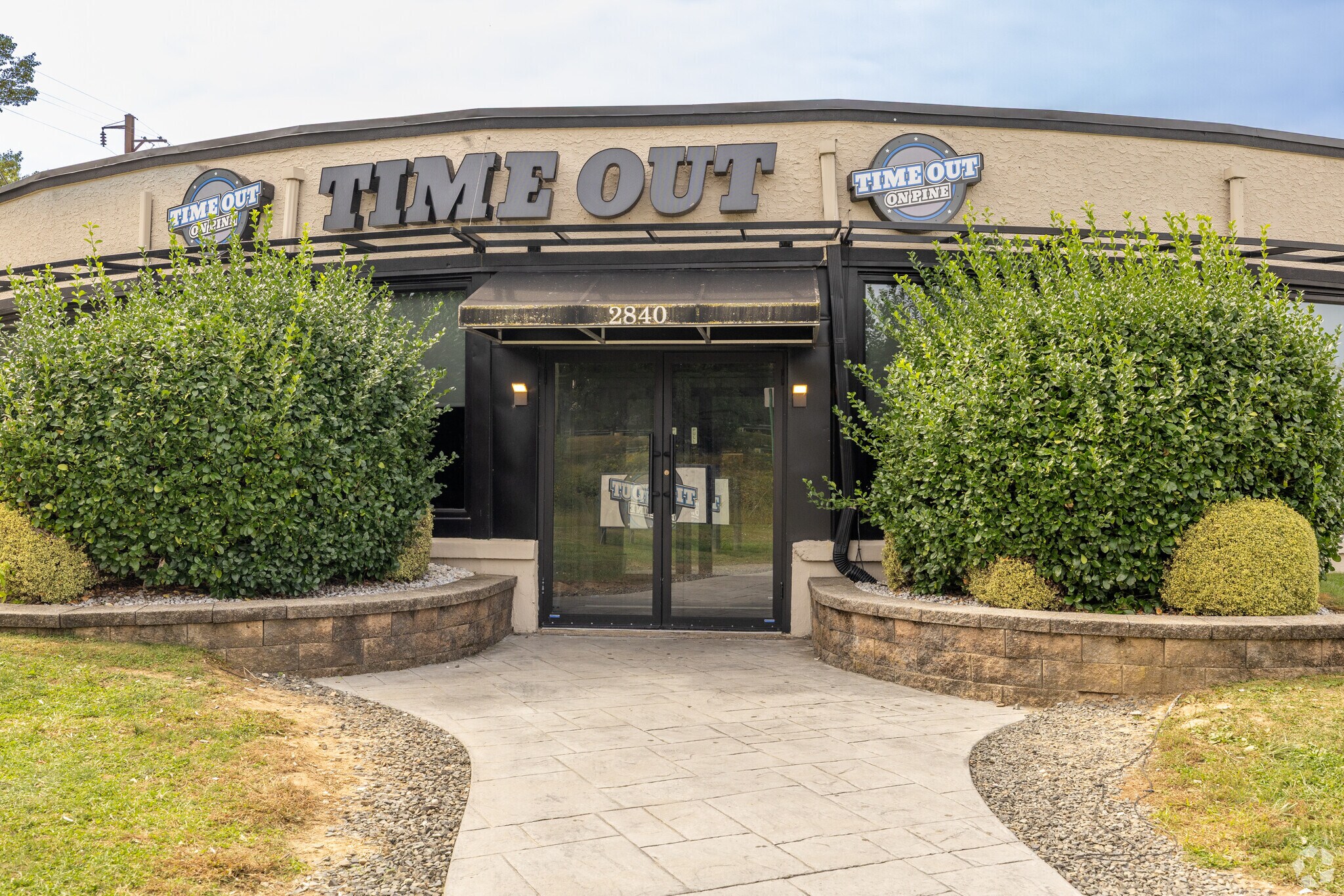 2840 Pine Rd, Huntingdon Valley, PA à louer Photo principale– Image 1 sur 7