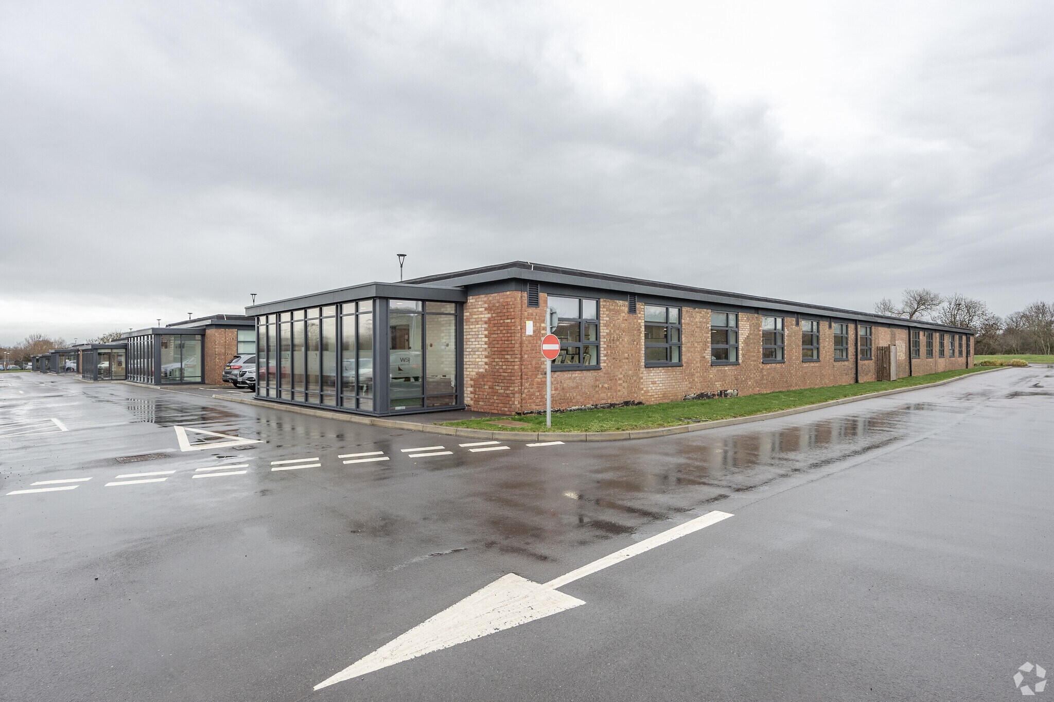 Elmbridge E, Gloucester à louer Photo principale– Image 1 sur 10