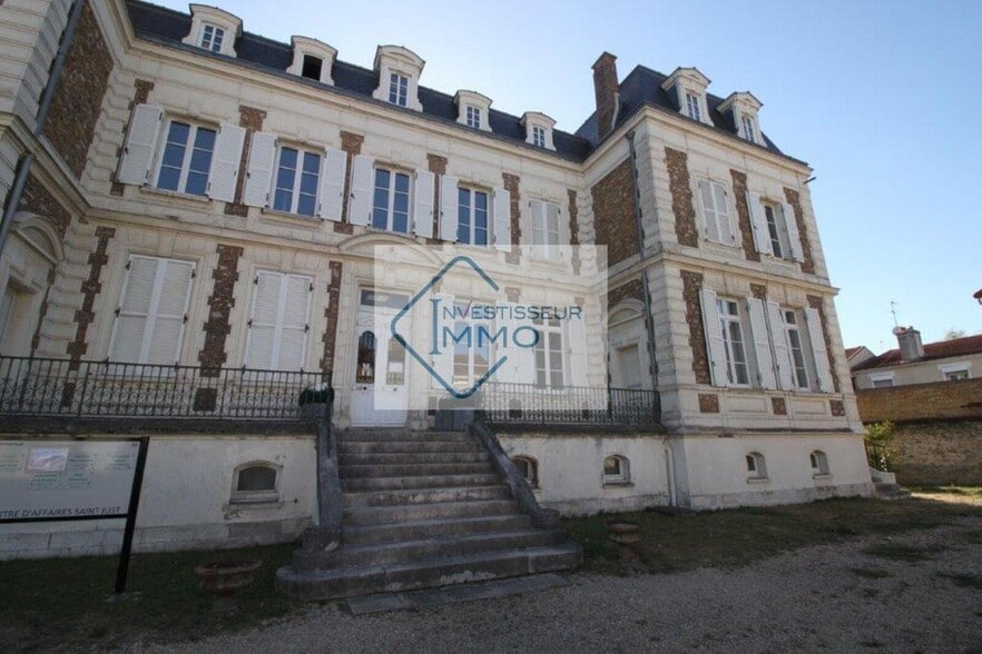Bureau dans Corbeil-Essonnes à louer - Photo de l’immeuble – Image 3 sur 15