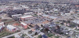 Plus de détails pour 425 S Fretz Ave, Edmond, OK - Bureau à louer
