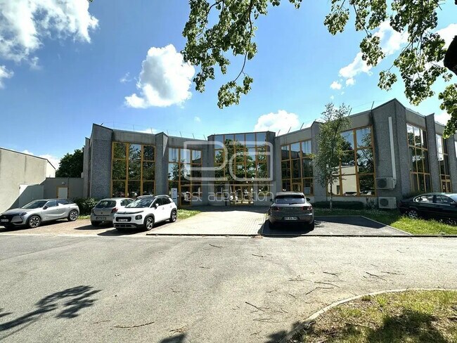 Plus de détails pour Bureau à vendre