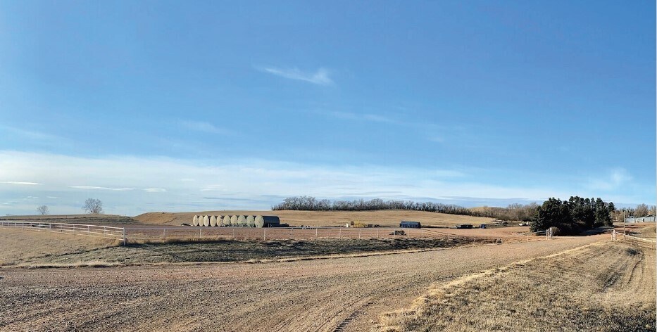 14331 29th St NW, Alexander, ND à louer Photo principale– Image 1 sur 6