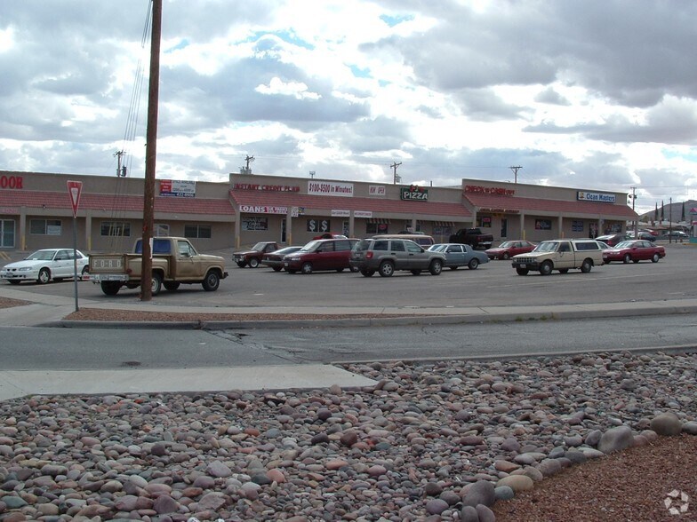 4020 Monroe Ave, El Paso, TX à louer - Photo de l’immeuble – Image 3 sur 6