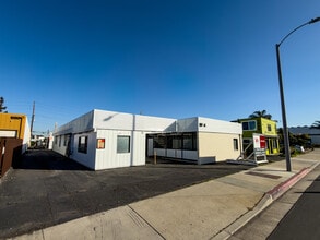 1984 Placentia Ave, Costa Mesa, CA à louer Photo intérieure– Image 1 sur 7