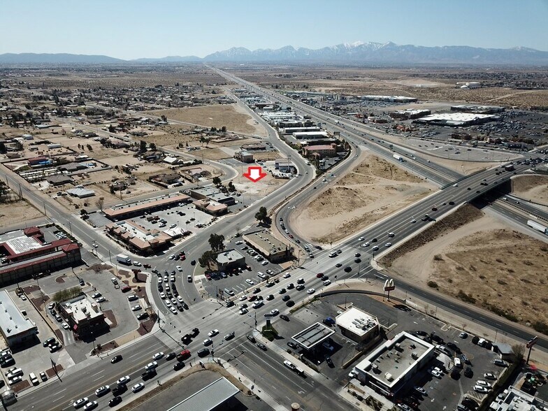 Mariposa Rd & I-15, Hesperia, CA à vendre - Photo de l’immeuble – Image 2 sur 4