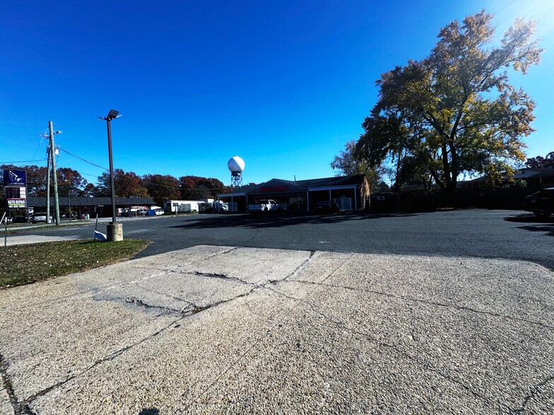 9502 Allentown Rd, Fort Washington, MD à vendre - Photo de l’immeuble – Image 2 sur 17