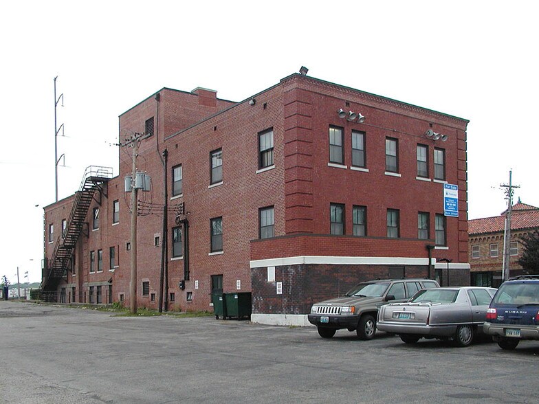 1020 E 63rd St, Kansas City, MO à louer - Autre – Image 2 sur 4