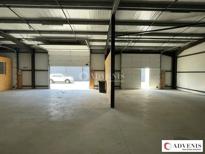 Local d’activités dans Mios à louer - Photo intérieure – Image 3 sur 7