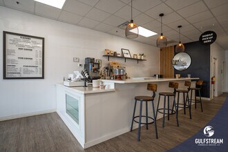 2601 W Parrish Ave, Owensboro, KY à louer Photo de l’immeuble– Image 2 sur 9