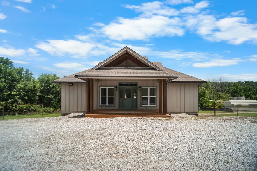 1600 Clifty Hwy portefeuille de 2 biens à vendre sur LoopNet.fr - Photo de l’immeuble – Image 1 sur 36