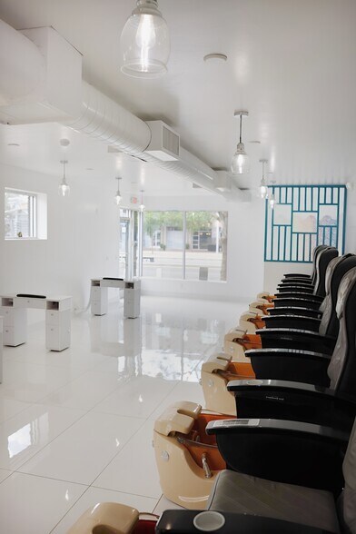 1025 N Central Ave, Phoenix, AZ à louer - Photo de l’immeuble – Image 3 sur 13