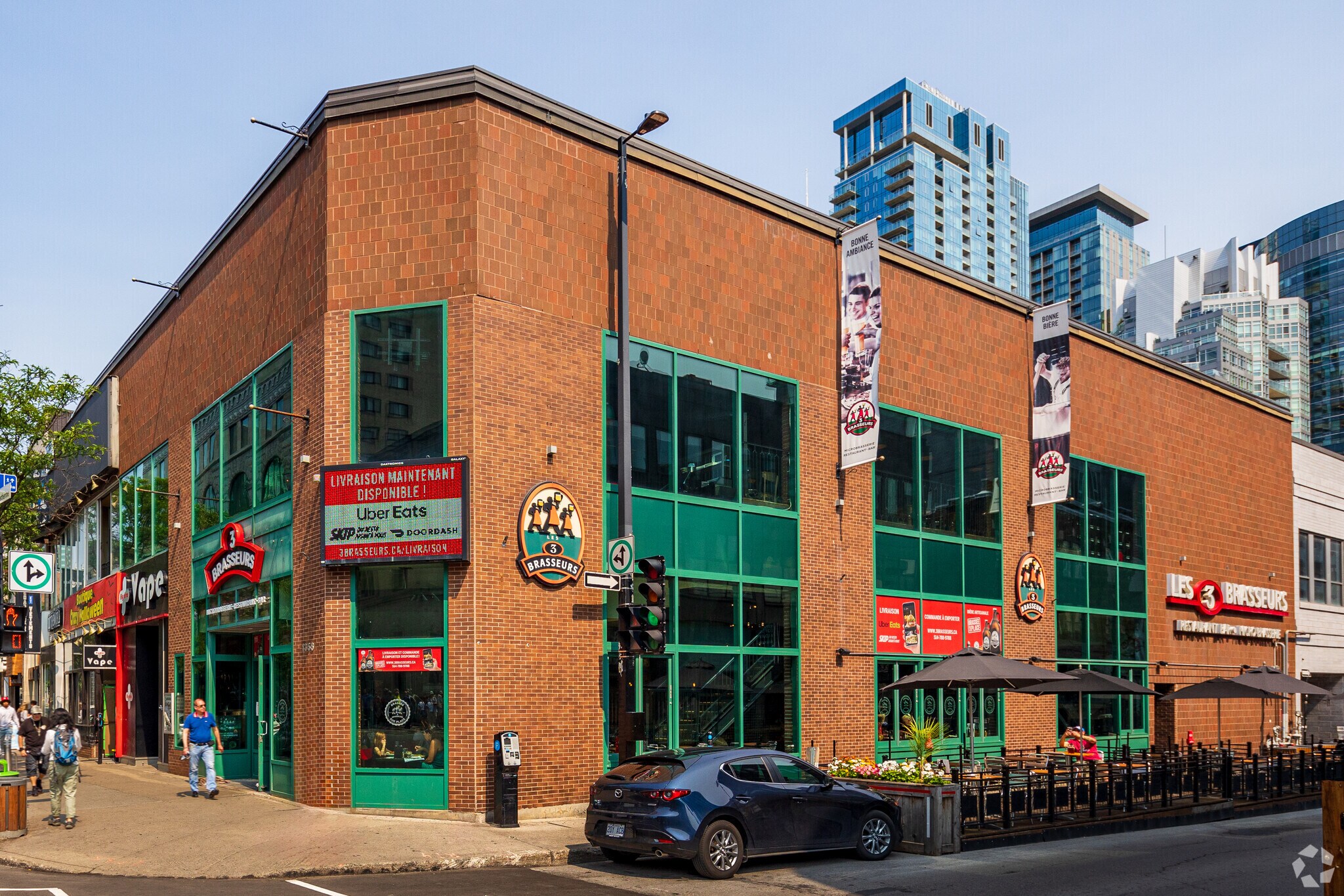 1344-1356 Rue Sainte-Catherine O, Montréal, QC à louer Photo principale– Image 1 sur 12
