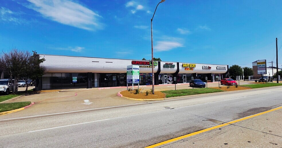 318 S Central Expy, Richardson, TX à louer - Photo de l’immeuble – Image 2 sur 13