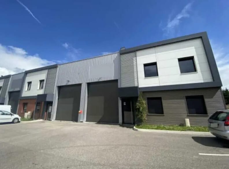 155 Route De Grenoble, Saint-Priest à louer - Photo de l’immeuble – Image 2 sur 22