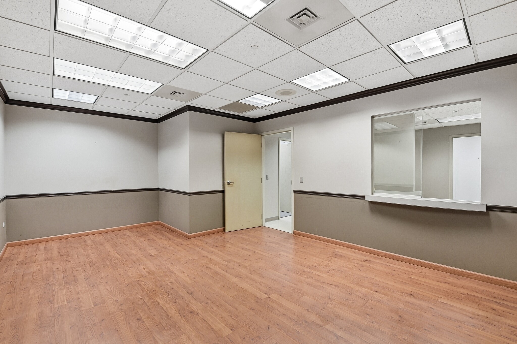 11600-11630 S Kedzie Ave, Merrionette Park, IL à louer Photo intérieure– Image 1 sur 15