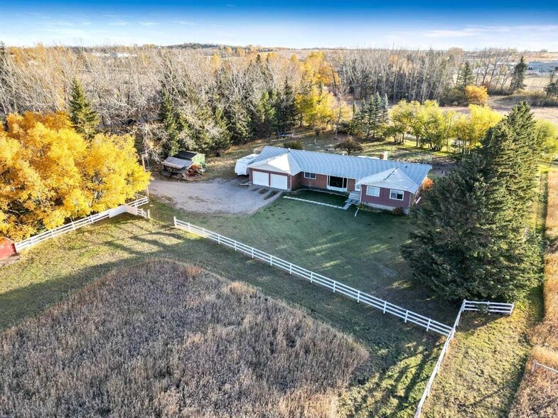 139 Northgate Dr, Okotoks, AB à vendre - Photo de l’immeuble – Image 3 sur 7