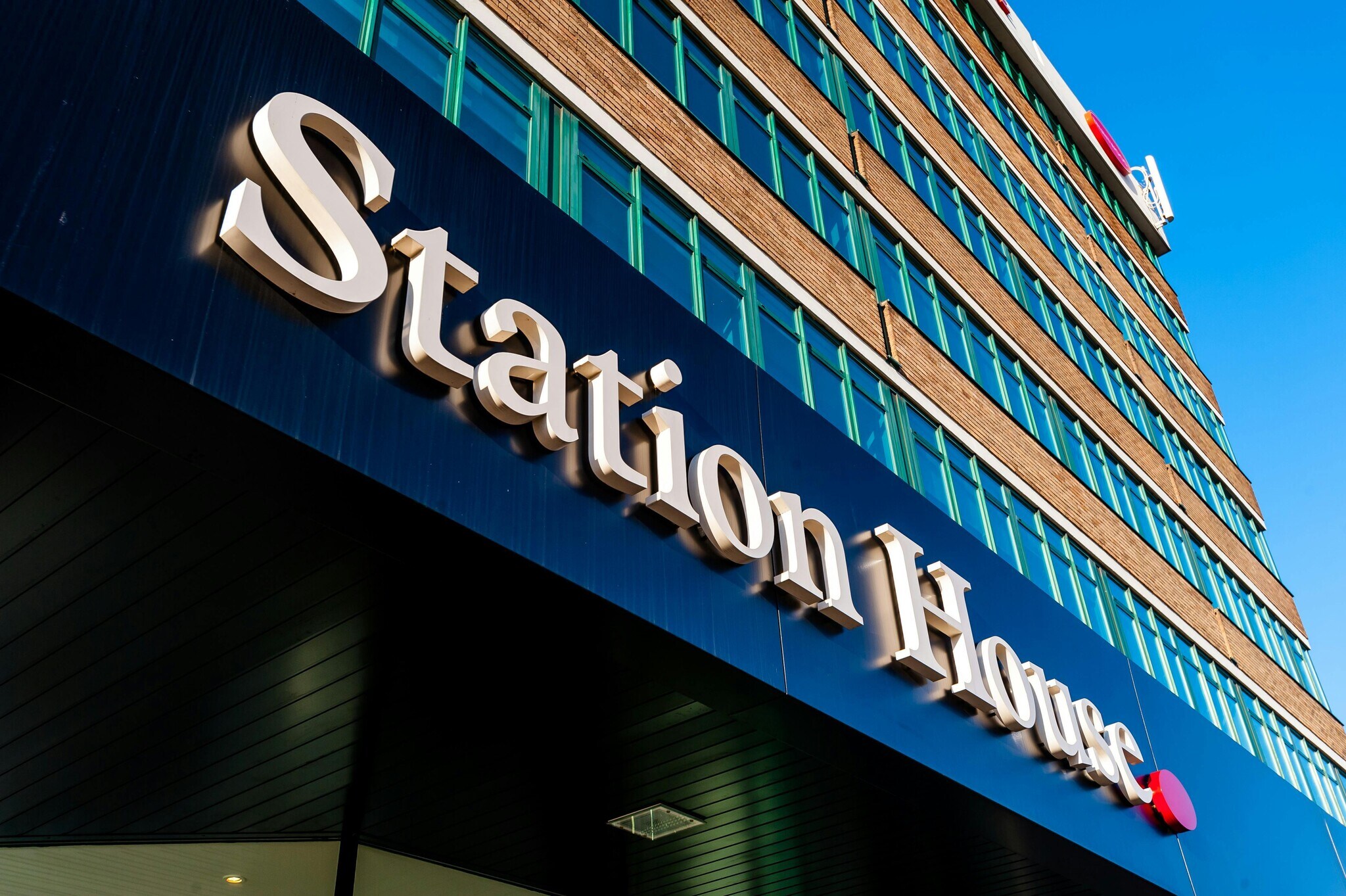 Stamford New Rd, Altrincham à louer Photo de l’immeuble– Image 1 sur 13