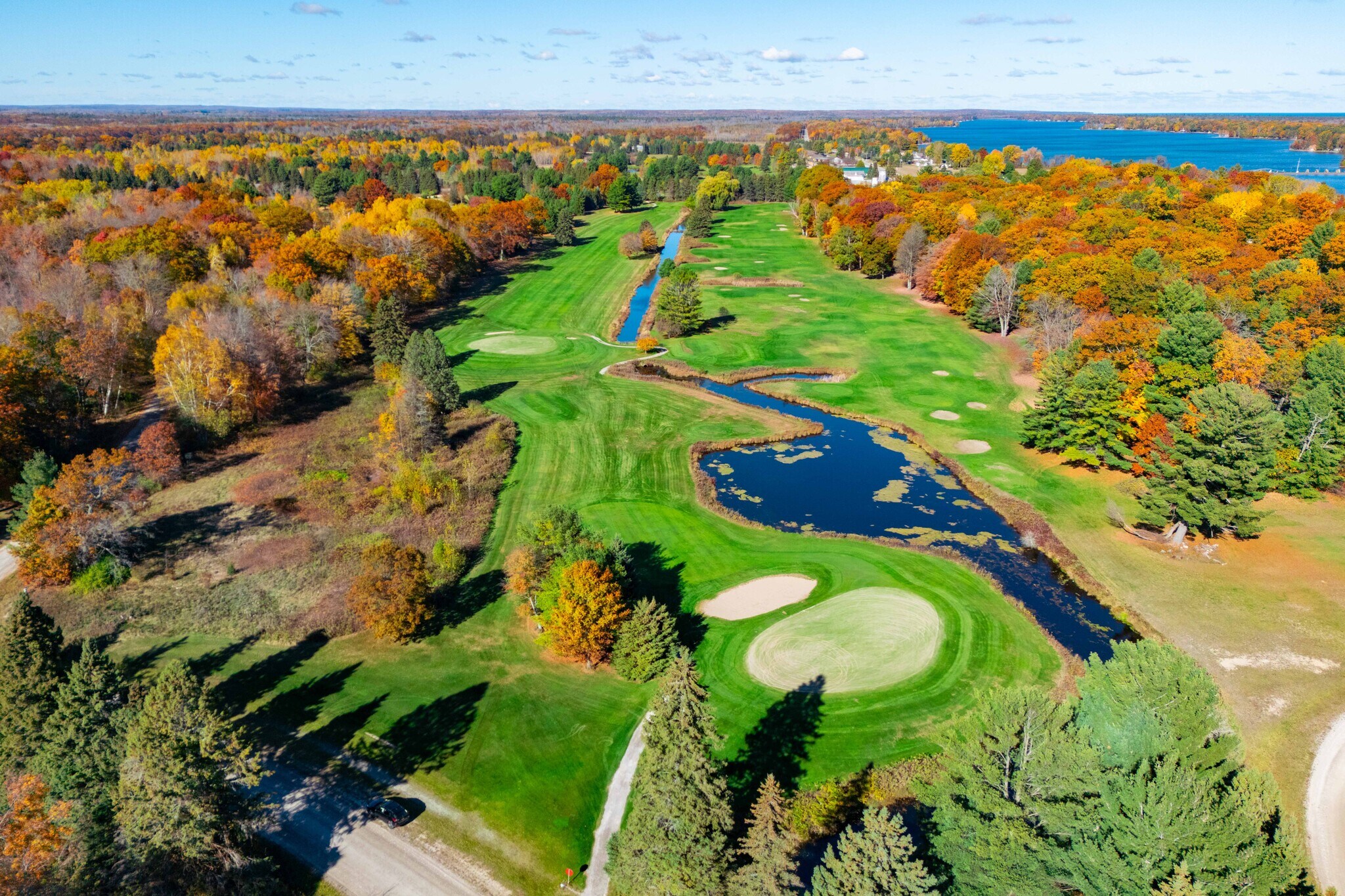 7751 Cedar Lake Rd, Oscoda, MI à vendre Photo principale– Image 1 sur 23