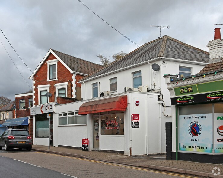 87-89 Church St, Crowthorne à vendre - Photo principale – Image 1 sur 2