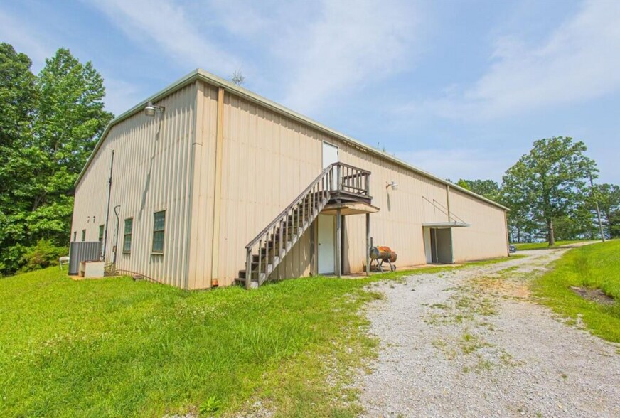 1689 Southwood Dr, Iuka, MS à vendre - Photo de l’immeuble – Image 3 sur 8