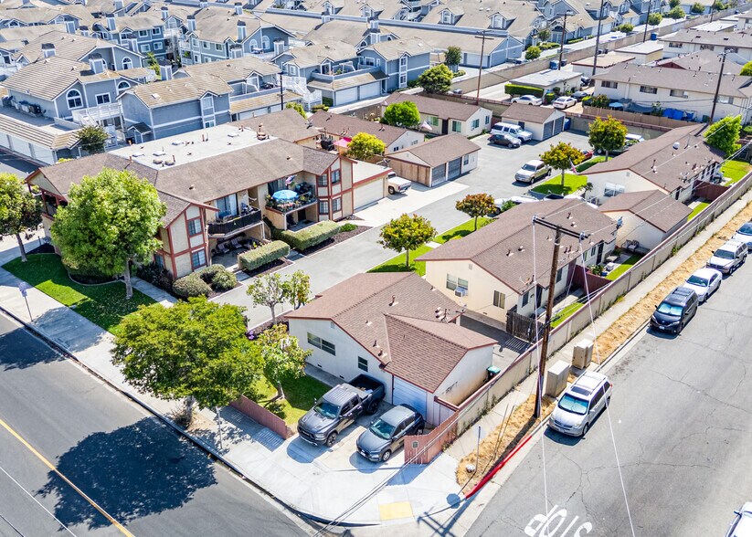 12841-12879 Nutwood Street, Garden Grove, CA à vendre - Photo principale – Image 1 sur 6