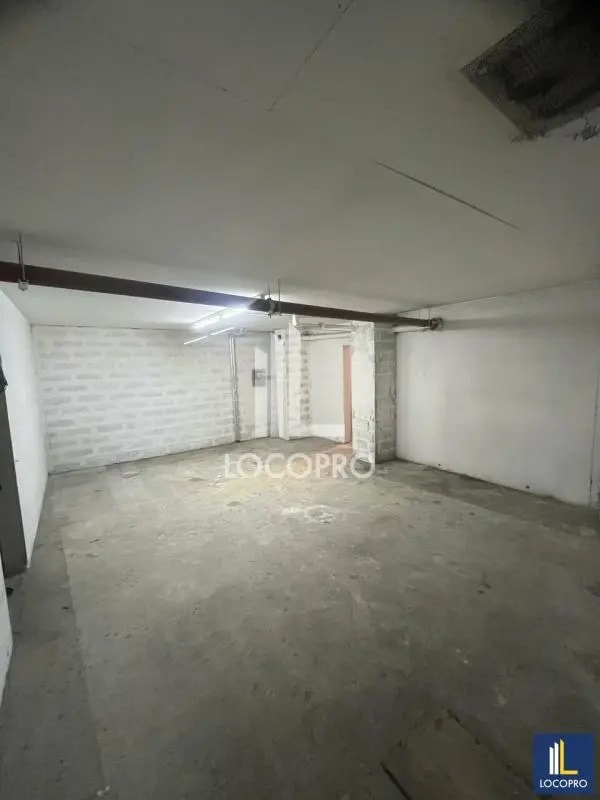 Local d'activités dans Nice à vendre Photo de l’immeuble– Image 1 sur 6