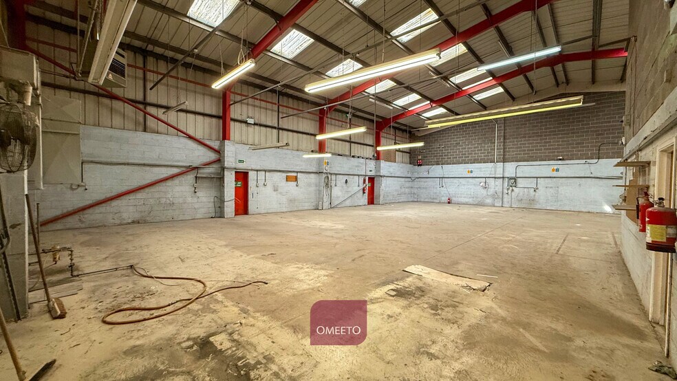 Whitemoor Ct, Nottingham à louer - Photo de l’immeuble – Image 3 sur 9