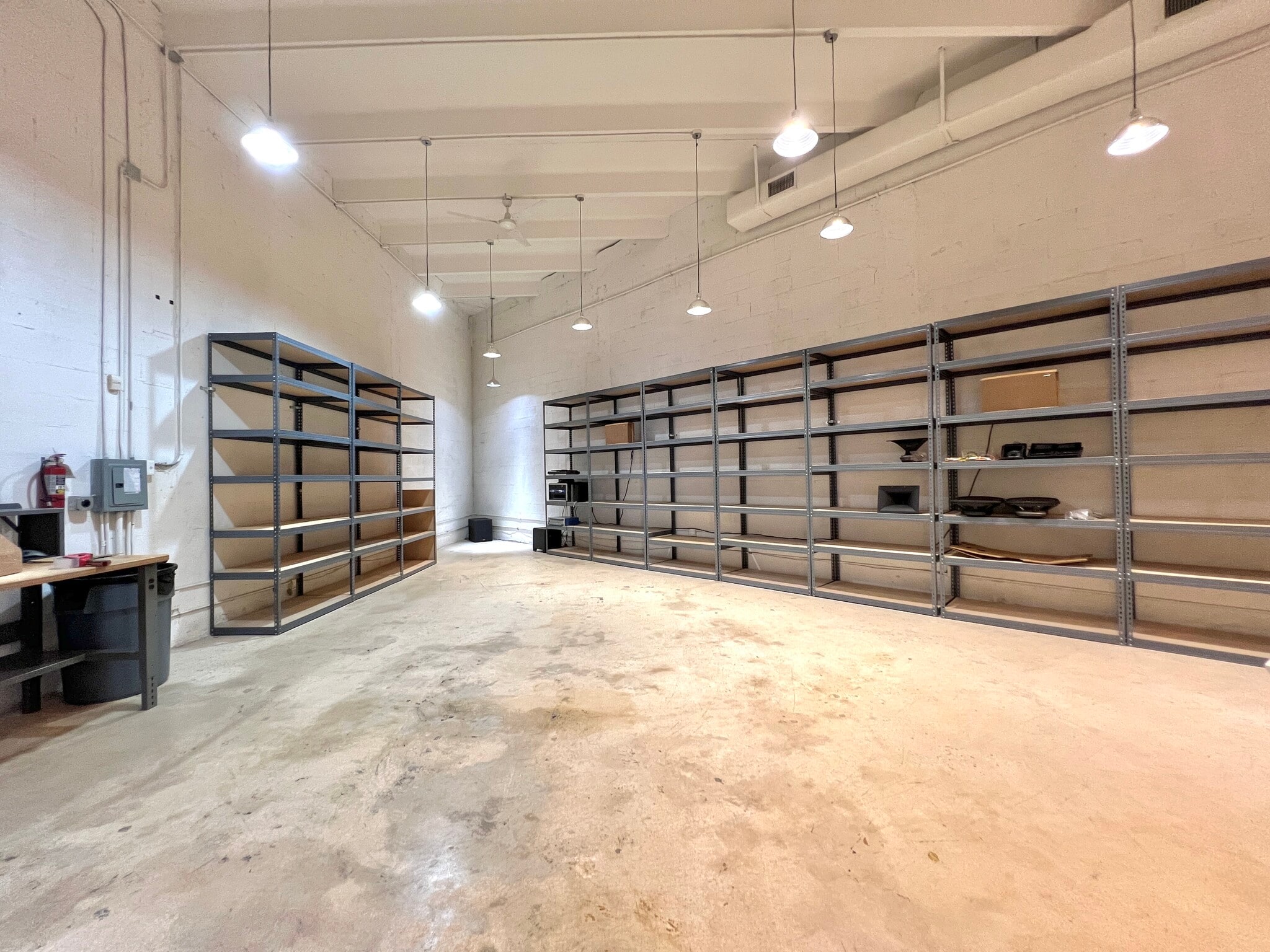 4825-4829 SW 75th Ave, Miami, FL à louer Photo intérieure– Image 1 sur 16