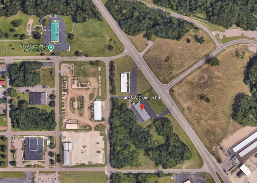 4055 W Dickman Rd, Springfield, MI à vendre - Photo de l’immeuble – Image 3 sur 11