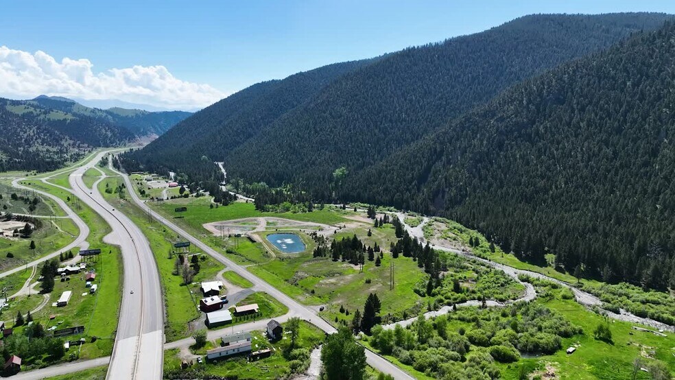 29 Frontage Rd, Basin, MT à vendre - Vidéo sur l’annonce professionnelle – Image 2 sur 30