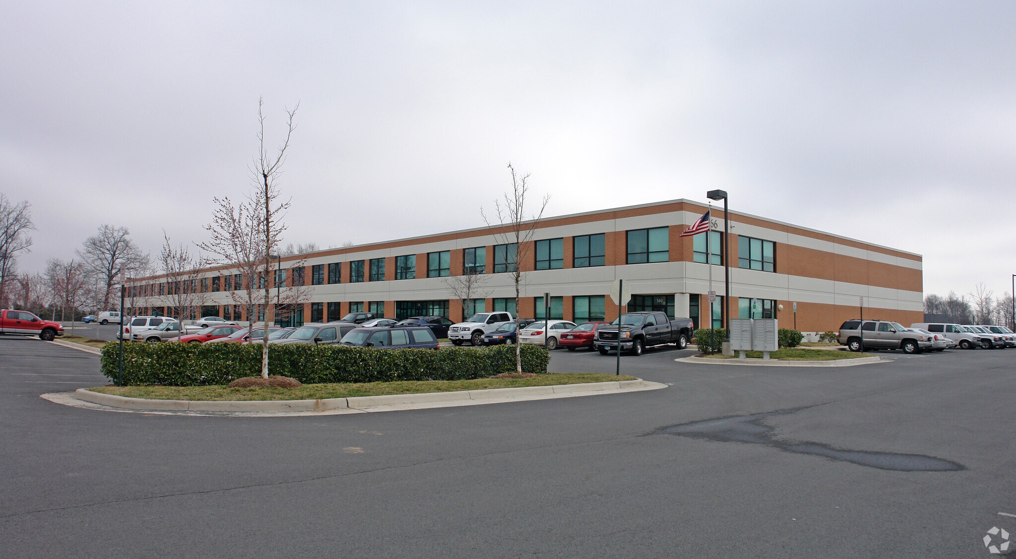 43766 Trade Center Pl, Sterling, VA à vendre Photo principale– Image 1 sur 5