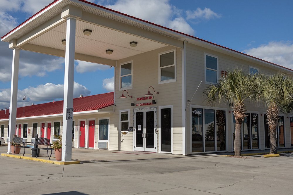 1589 Highway 98 W, Carrabelle, FL à vendre Photo de l’immeuble– Image 1 sur 7