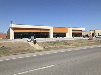Plus de détails pour NWC 33rd & Ridge Rd., Wichita, KS - Local d'activités à louer