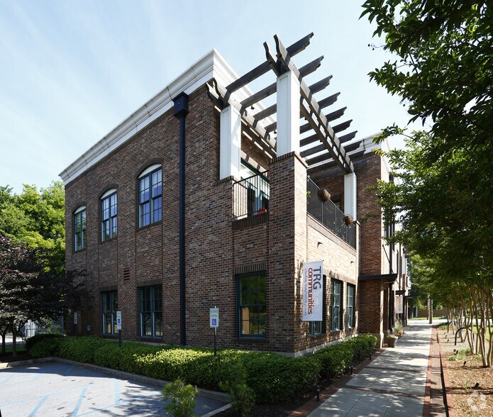 607 Pendleton St, Greenville, SC à louer - Photo principale – Image 1 sur 25