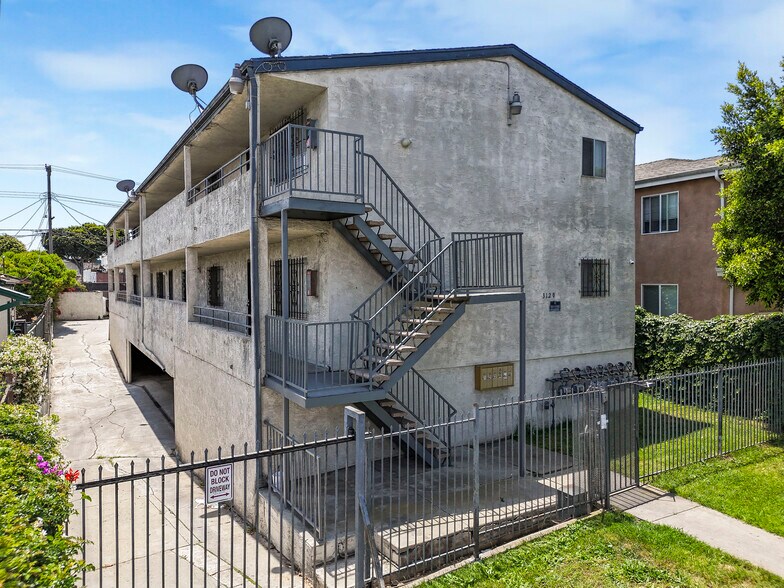 3120 W 71st St, Los Angeles, CA à vendre - Photo de l’immeuble – Image 3 sur 12