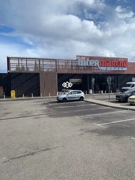 Local commercial dans Bollène à louer - Photo de l’immeuble – Image 3 sur 29