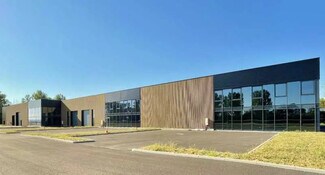Plus de détails pour Bureau, Local d'activités à louer