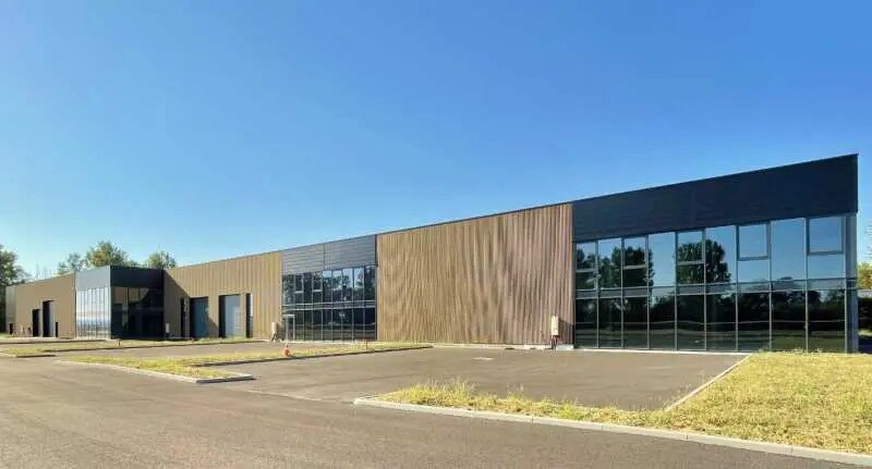 317 Rue Du Vauzel, Ambérieux à louer Photo principale– Image 1 sur 7