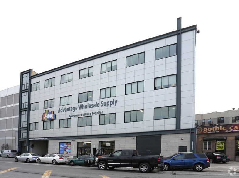 172 Empire Blvd, Brooklyn, NY à louer - Photo principale – Image 1 sur 1