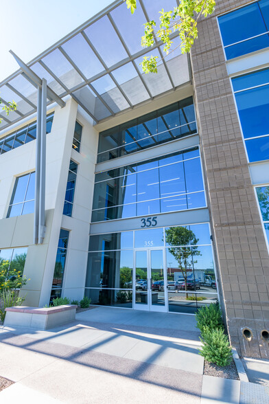 355 E Germann Rd, Gilbert, AZ à louer - Photo de l’immeuble – Image 1 sur 13